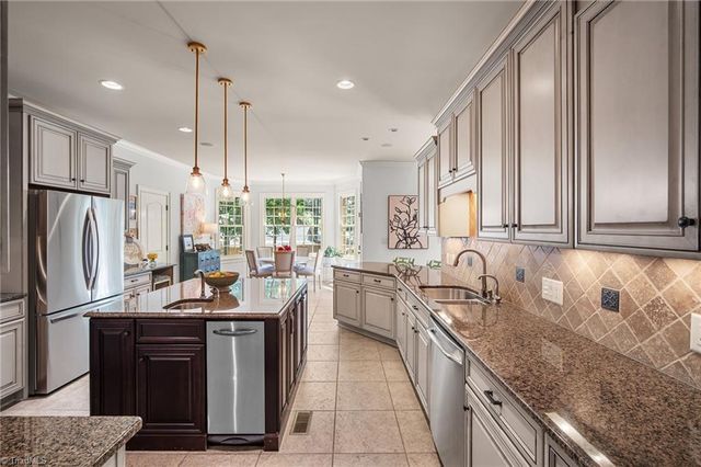 5605 Birkdale Drive, Lexington, NC 27295