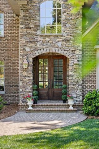 5605 Birkdale Drive, Lexington, NC 27295