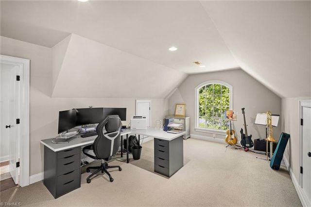 5605 Birkdale Drive, Lexington, NC 27295