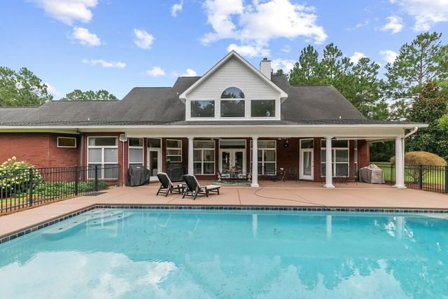 19 Harrington Lane, Dothan, AL 36305