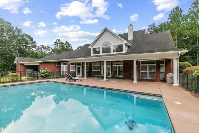 19 Harrington Lane, Dothan, AL 36305