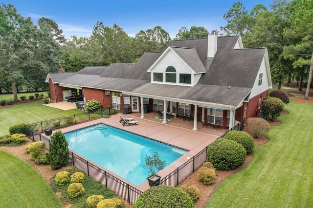 19 Harrington Lane, Dothan, AL 36305