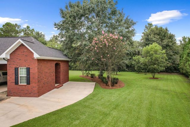 19 Harrington Lane, Dothan, AL 36305
