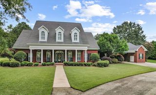 19 Harrington Lane, Dothan, AL 36305