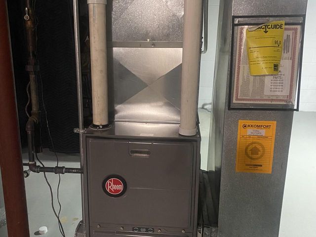 3922 N 80th STREET, Milwaukee, WI 53222