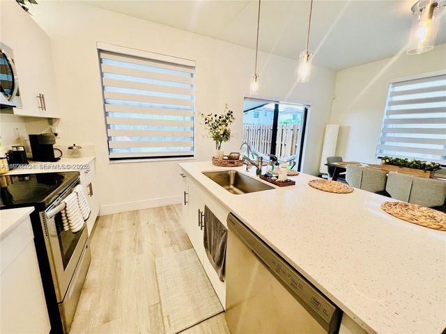 25532 SW 108th Ave, Homestead, FL 33032