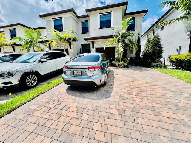 25532 SW 108th Ave, Homestead, FL 33032