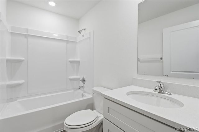 1822 W Lorraine Drive, Dunnellon, FL 34434