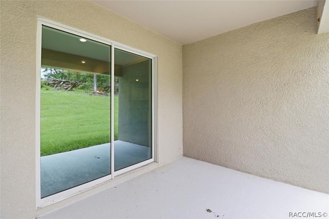 1822 W Lorraine Drive, Dunnellon, FL 34434