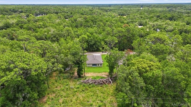 1822 W Lorraine Drive, Dunnellon, FL 34434