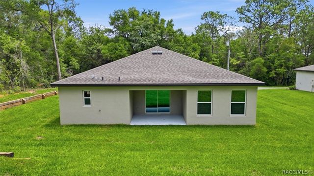 1822 W Lorraine Drive, Dunnellon, FL 34434