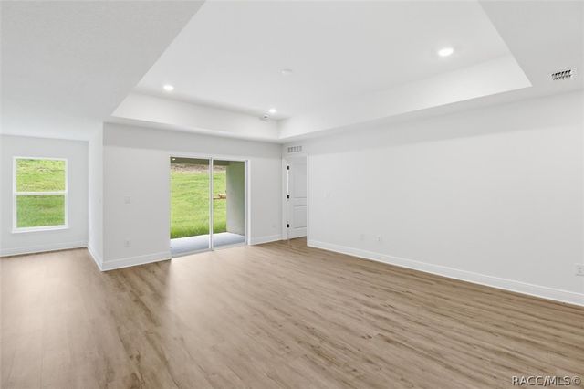 1822 W Lorraine Drive, Dunnellon, FL 34434