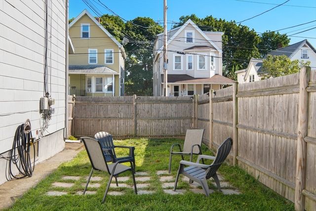 59 Woodville 1, Everett, MA 02149