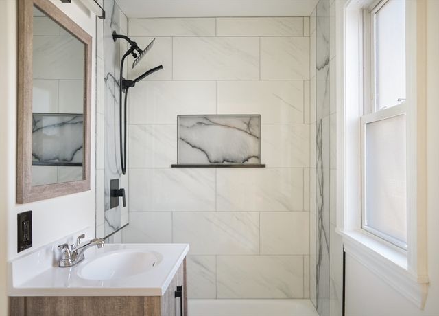 59 Woodville 1, Everett, MA 02149