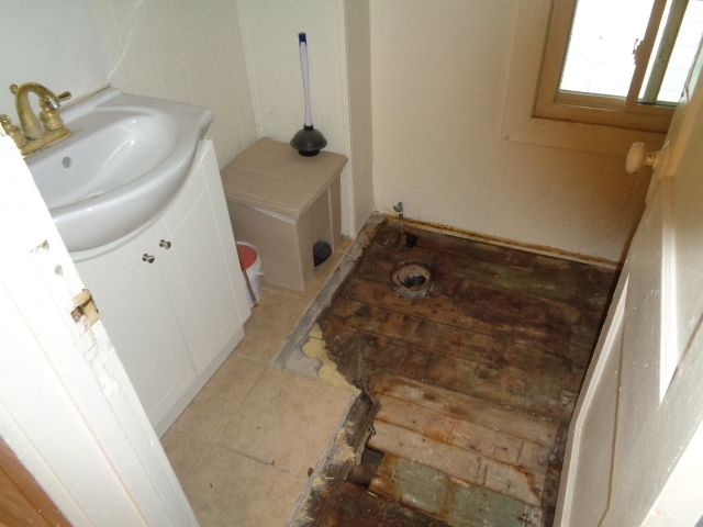 444 Forest Avenue, Rockford, IL 61101