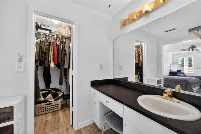 4673 Arrowhead SW Trail, Lilburn, GA 30047