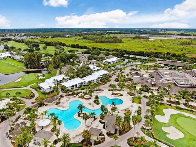 30303 LAURELWOOD LANE, Wesley Chapel, FL 33543