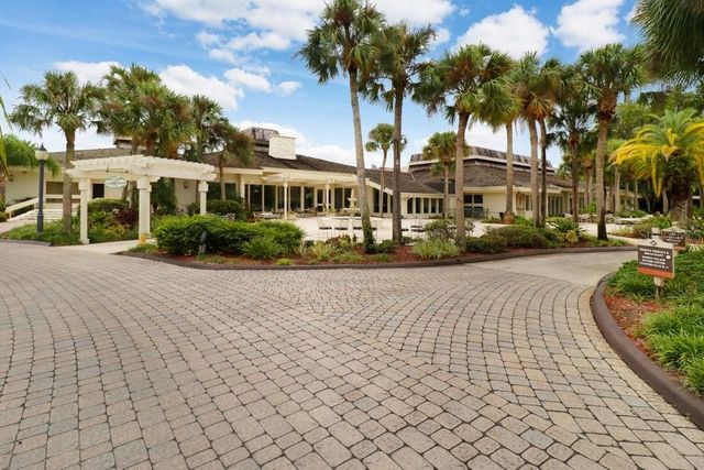 30303 LAURELWOOD LANE, Wesley Chapel, FL 33543