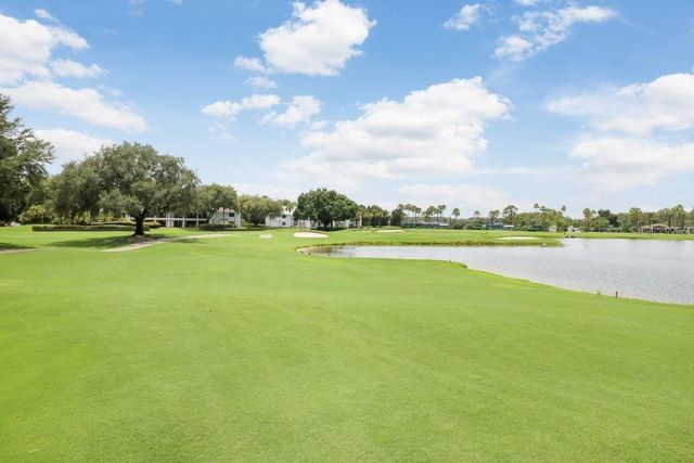 30303 LAURELWOOD LANE, Wesley Chapel, FL 33543