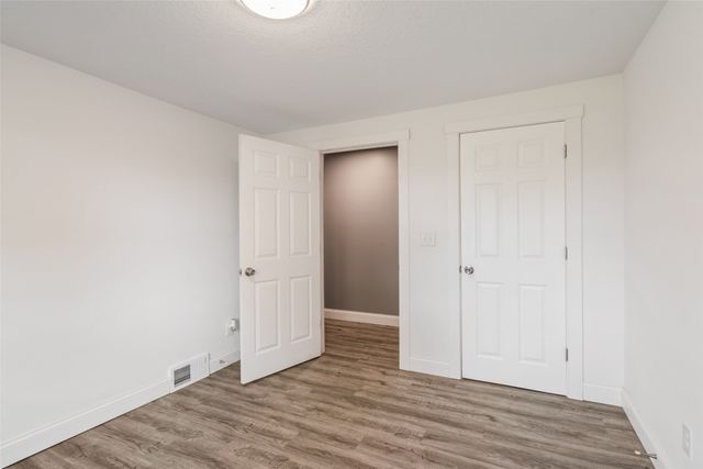 2324 E 23rd Street, Des Moines, IA 50317