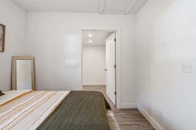 2324 E 23rd Street, Des Moines, IA 50317