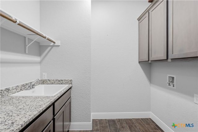 1157 Carriage Loop, New Braunfels, TX 78132