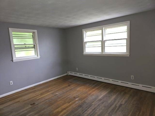 28 Arnold St, Taunton, MA 02780