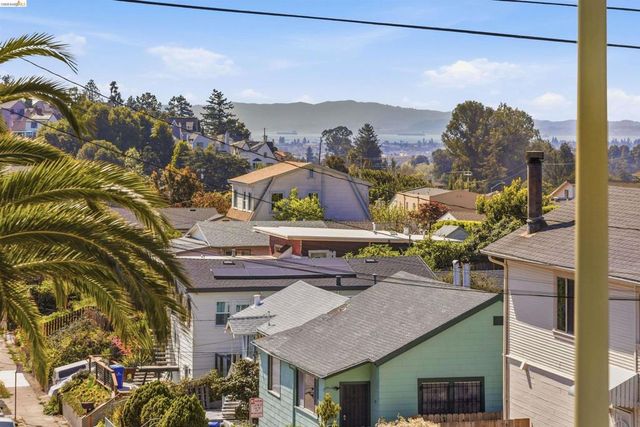 4484 Tulip Ave, Oakland, CA 94619