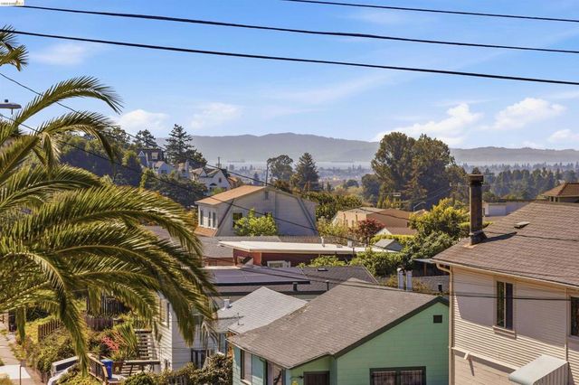 4484 Tulip Ave, Oakland, CA 94619