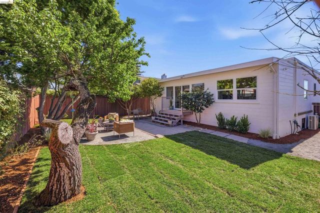 4484 Tulip Ave, Oakland, CA 94619