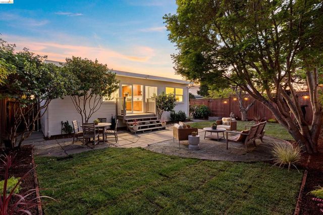 4484 Tulip Ave, Oakland, CA 94619