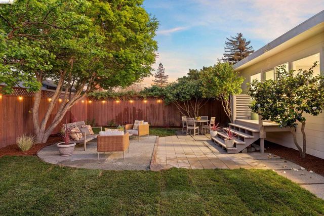 4484 Tulip Ave, Oakland, CA 94619