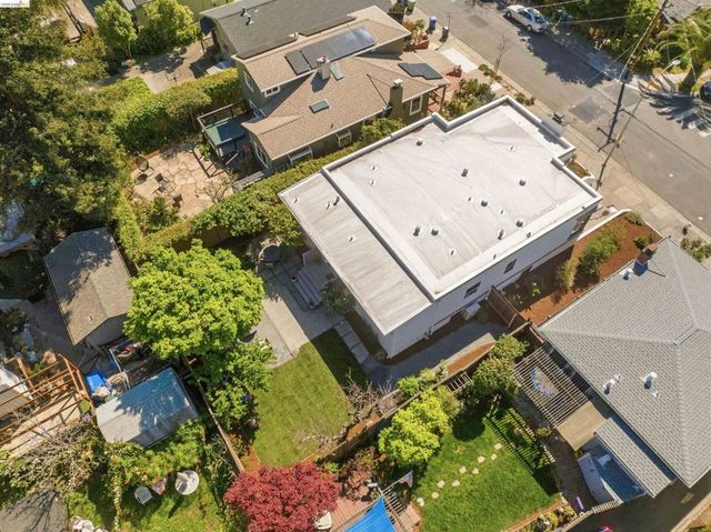 4484 Tulip Ave, Oakland, CA 94619