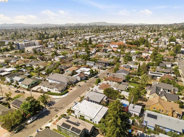 4484 Tulip Ave, Oakland, CA 94619