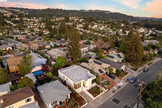 4484 Tulip Ave, Oakland, CA 94619