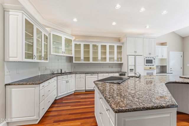 303 Pond Bluff Way, Cary, NC 27513