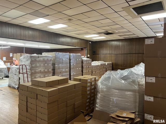 1623 15TH Street, Moline, IL 61265