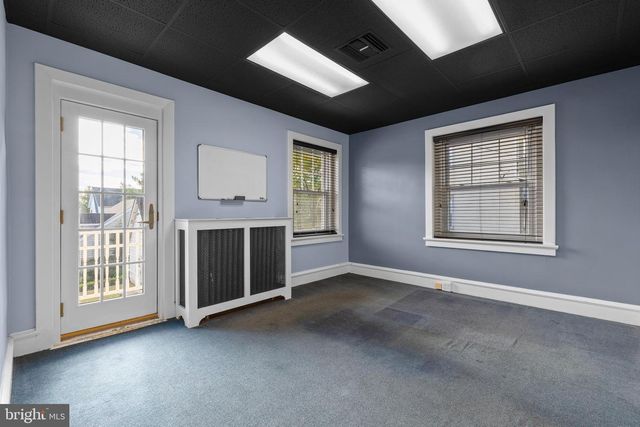 184 W MAIN ST #BUILDING 100, Trappe, PA 19426