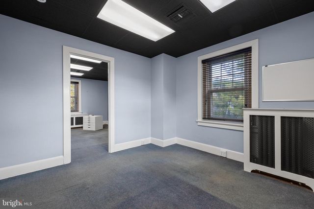 184 W MAIN ST #BUILDING 100, Trappe, PA 19426