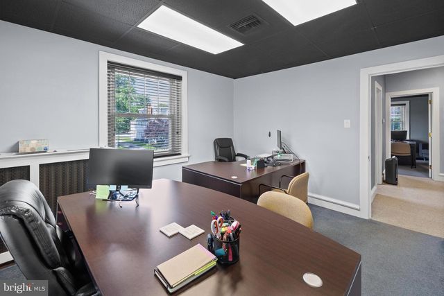 184 W MAIN ST #BUILDING 100, Trappe, PA 19426