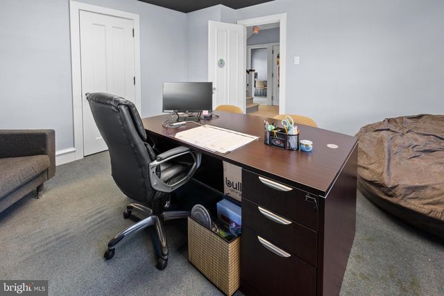 184 W MAIN ST #BUILDING 100, Trappe, PA 19426