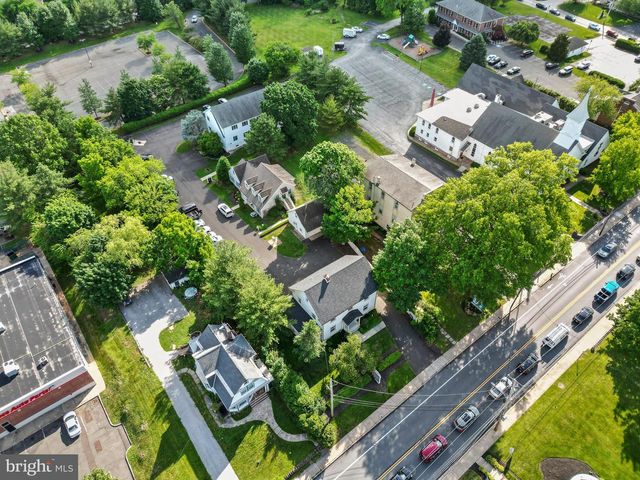 184 W MAIN ST #BUILDING 100, Trappe, PA 19426