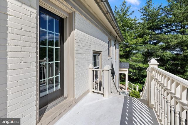 184 W MAIN ST #BUILDING 100, Trappe, PA 19426