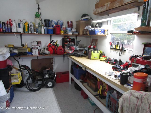 9847 Scepter Avenue, Brooksville, FL 34613