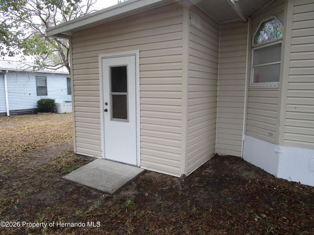 9847 Scepter Avenue, Brooksville, FL 34613