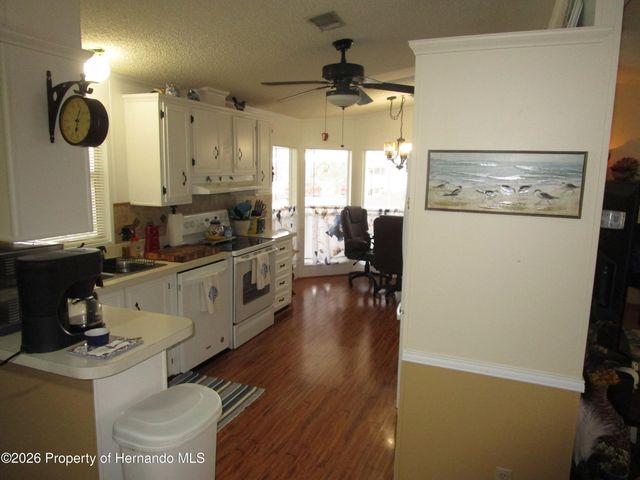 9847 Scepter Avenue, Brooksville, FL 34613