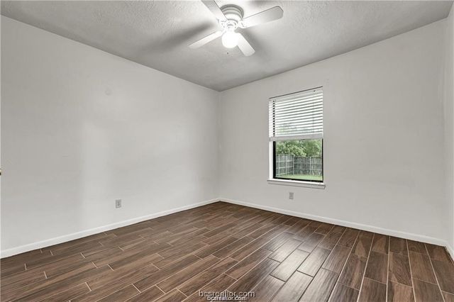 807 Holleman Drive, College Station, TX 77840