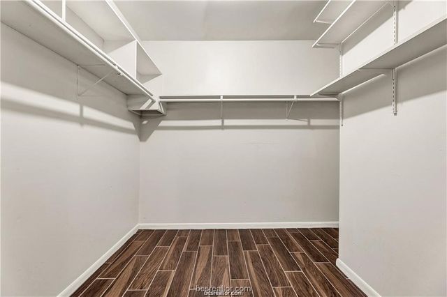 807 Holleman Drive, College Station, TX 77840