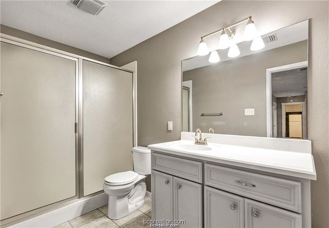 807 Holleman Drive, College Station, TX 77840