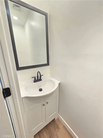 6327 California, Long Beach, CA 90805